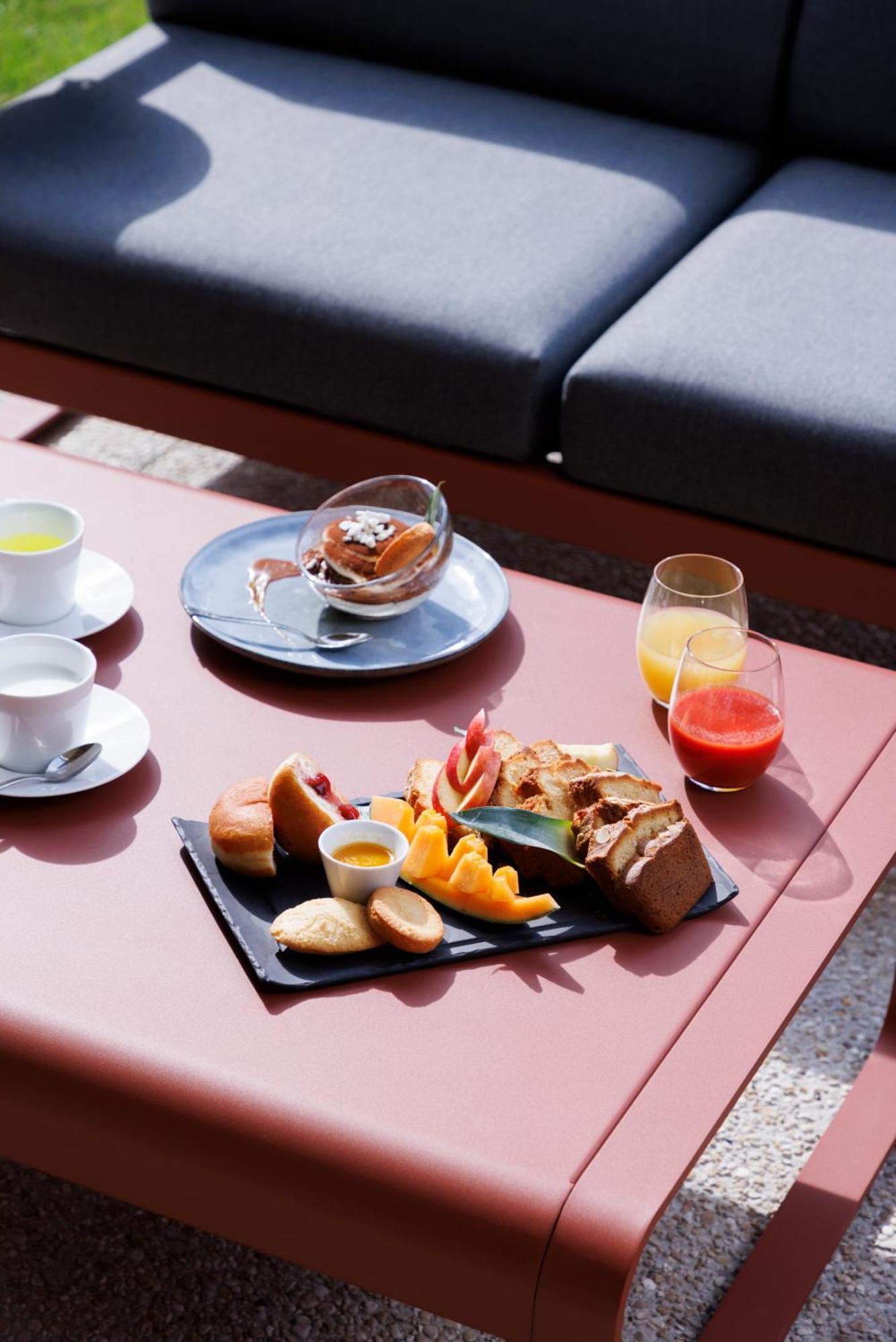 Les Boreales - Appart'Hotel & Restaurant Villers-sur-Mer Kültér fotó